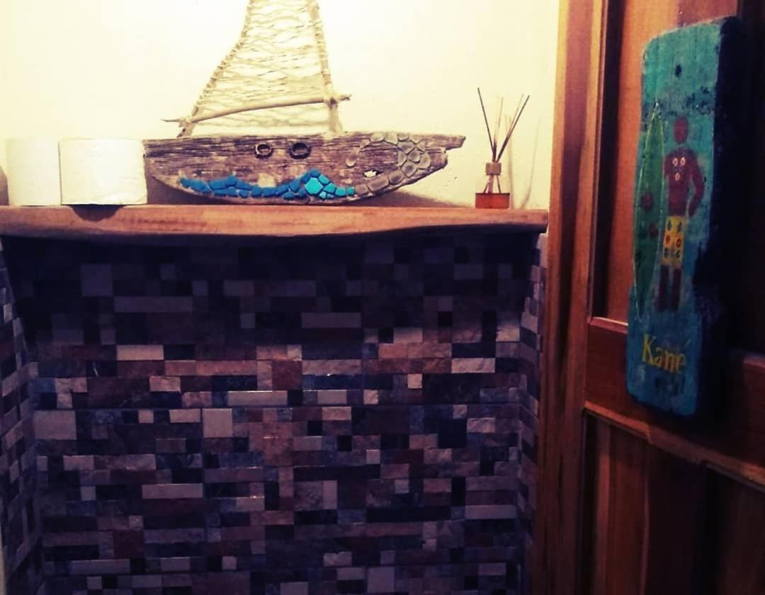 Tiki Dorm Villa Санта Каталина Екстериор снимка