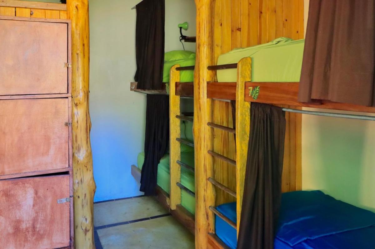 Tiki Dorm Villa Санта Каталина Екстериор снимка